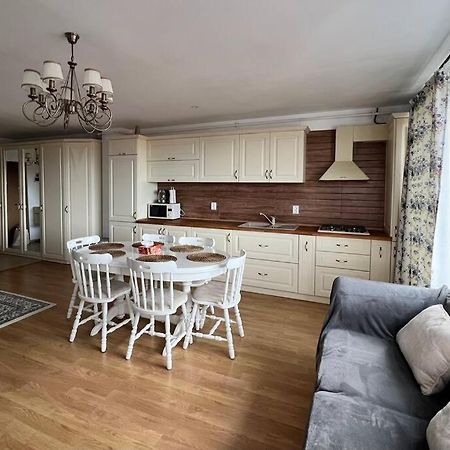 Central Apartment With Panoramic View Brašov Exteriér fotografie